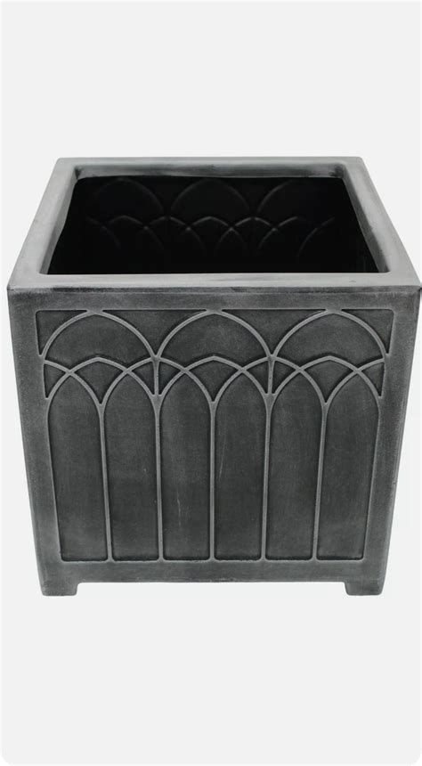 Gothic Slaye Square Raised Planter Flower Pot In Hx1 Calderdale Für £