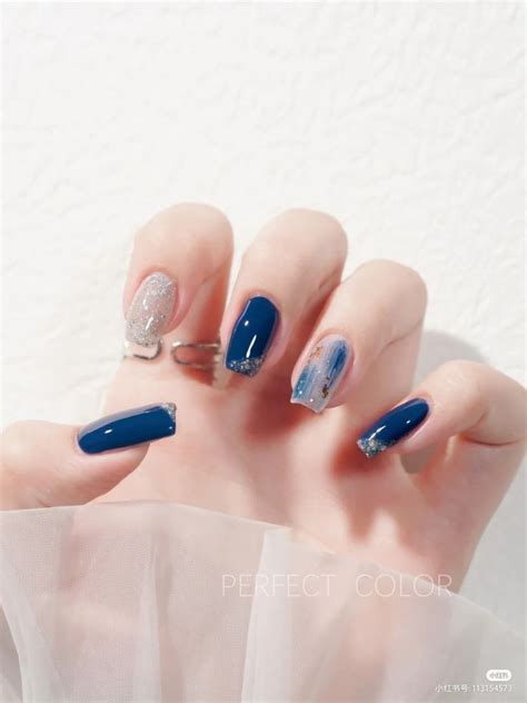 Navy Nail Art Beautiful Nail Polish Pretty Gel Nails Basic Nails