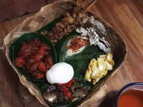 Cara Mudah Membuat Nasi Berkat Khas Wonogiri Yang Enak Dan Lezat