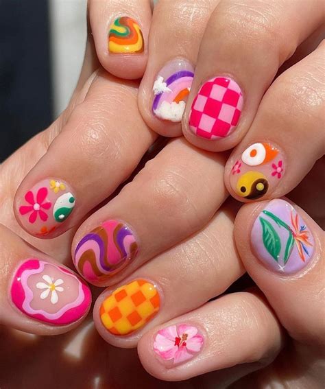 Summer Nail Color Trends To Be Bright And Colorful Especially With The