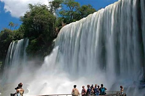 Hallaron El Cuerpo Del Hombre Que Cayó A Las Cataratas Del Río Iguazú Diario De Cuyo