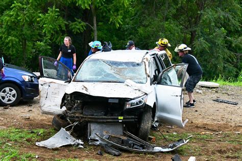 Man Badly Hurt In Warren County Crash Dies Days Later Coroners Office