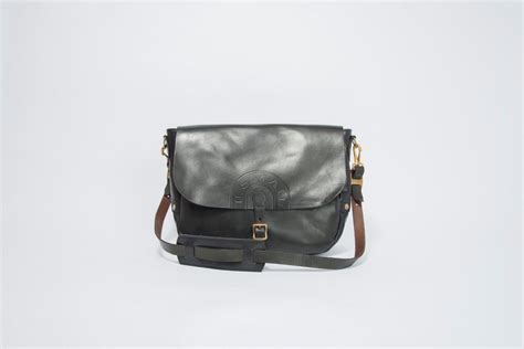 Vasco LEATHER POSTMAN SHOULDER BAG -REGULAR (USMAIL) – Blue Works ...