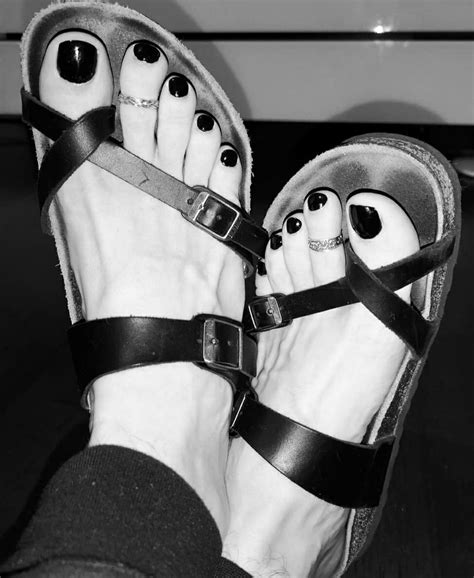 Flip Flop Sandals Flip Flops Men Nail Polish Polished Man Beautiful Toes Black Toe Sexy