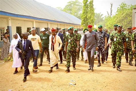 Army Refurbishes Host Community Secondary School