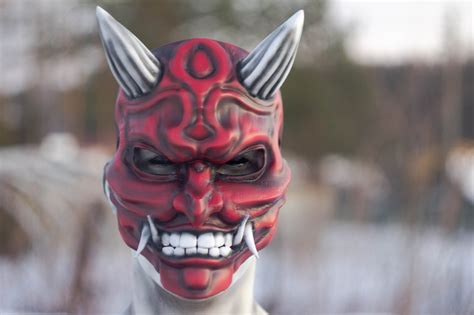 Traditional Japanese Oni Mask Wearable Red Demon Full Face Mask For