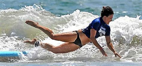 10 Hot Sexy Laura Geitz Bikini Pics