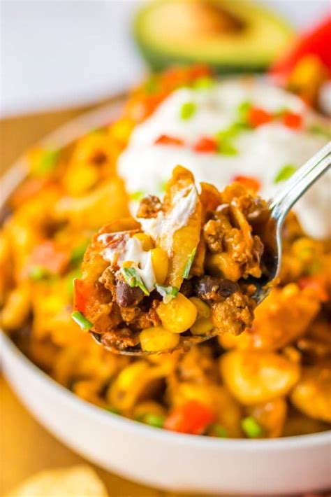 Slow Cooker Taco Pasta Life With The Crust Cut Off