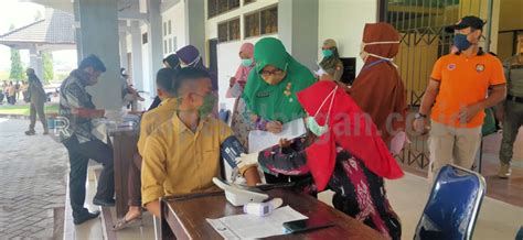 Rombongan Satu Bus Santri Gontor Jatim Jalani Pemeriksaan