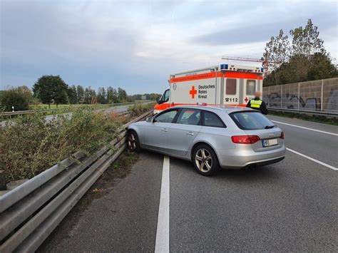 Pkw Prallt Auf A Bei Melle Gegen Leitplanke