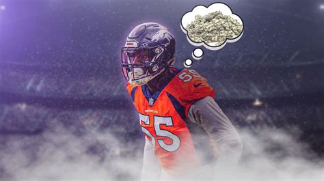 Broncos' Frank Clark contract move will only intensify trade rumors