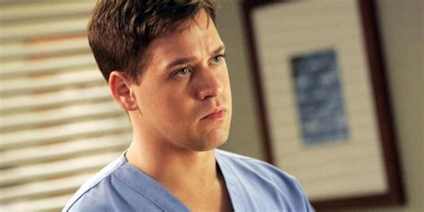 George Omalley De Retour Dans Greys Anatomy La Photo Surprise