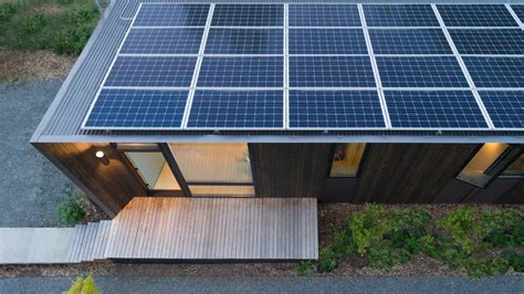 Solar Panel Aesthetics In Eco Friendly Design 1 Blaggando