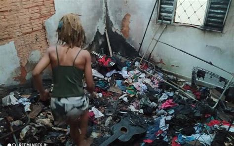 Fogo Destr I Casa De Ex Concorrente A Miss Rio Preto S O Jos Do Rio