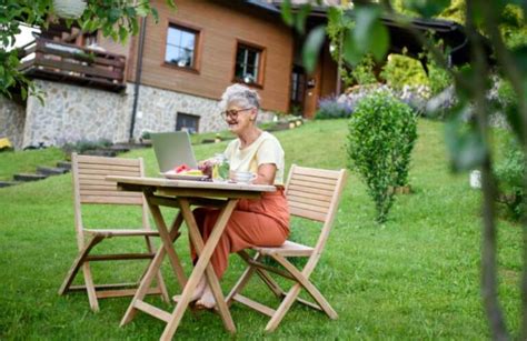 5 Astuces Infaillibles Pour Sublimer Un Jardin En Pente Raide