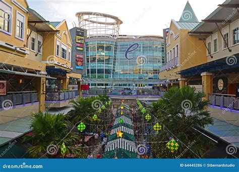 The Open Air Bazaar Middle Of Curve Shopping Centre Mall In Mutiara