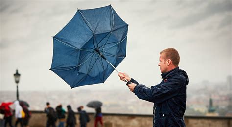 Nad Polsk Nadci Gaj Niebezpieczne Wichury Synoptycy Imgw Ostrzegaj