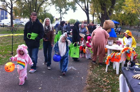 Halloween Revelers Fill Blossom Heath St Clair Shores Mi Patch