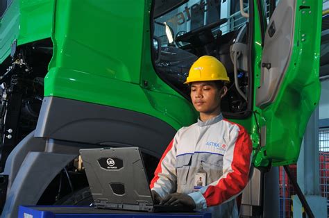 Semangat Drive For More Astra Ud Trucks Dapat Diandalkan Para Konsumen