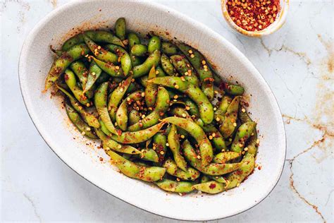 An Easy Recipe For Spicy Edamame Soy Beans