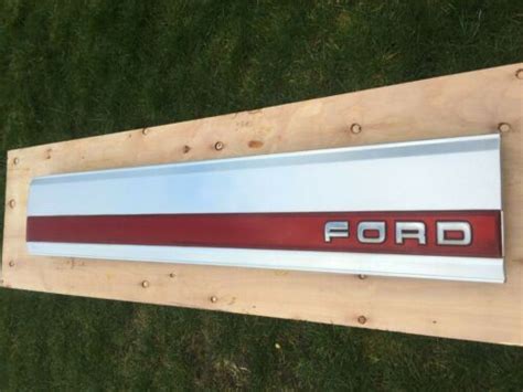 Red 1987 1991 Ford Oem Tailgate Trim Panel Aluminum F 150 F 250 F 350