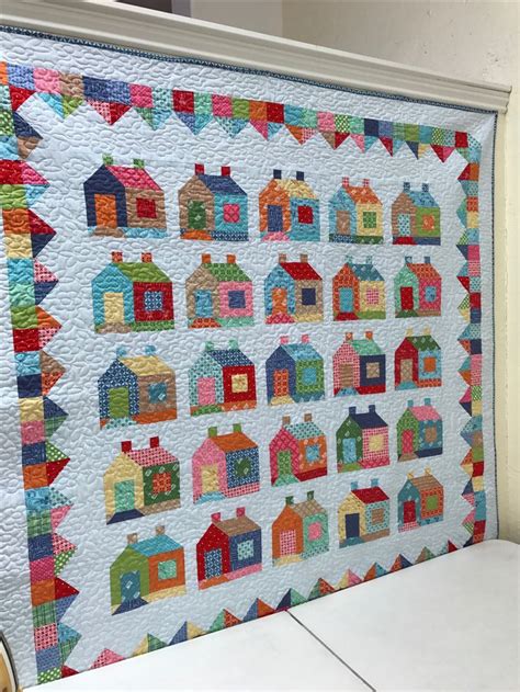 Lori Holt Quilts