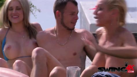 Sensual Oral Pleasure In Soft Core Swinger Action Girl Friendly Porn