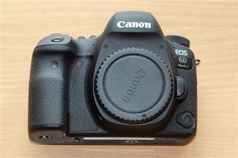 Цифровой зеркальный фотоаппарат Canon EOS 6D Mark II Body 1897C003 ...