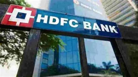 Hdfc Bank Shares Plunge Over 8 Pc Post Q3 Earnings Mcap Erodes By Rs 1