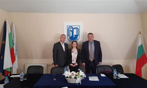 Ренета Колева участва в първа копка на рекултивирано депо в Община ...