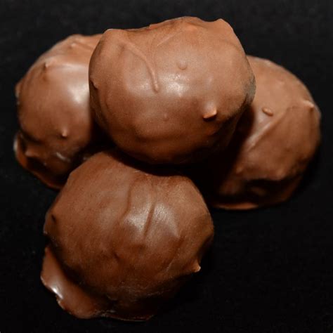 Coconut Toffee A Delicious Blend Of Coconut And Toffee In Milk Chocolate