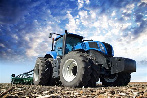 Blue Tractor Working On The Farm Samson Tube Products