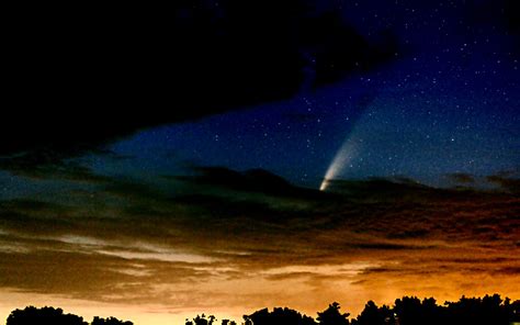 Komet Neowise Spektrum Der Wissenschaft