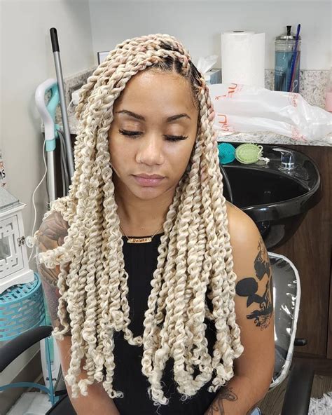 Passion Twists Protective Styles Passiontwistshairstyle Blonde