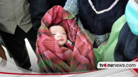 Tega Bayi Mungil Ini Dibuang Ibunya Ditemukan Warga Dalam Kantung