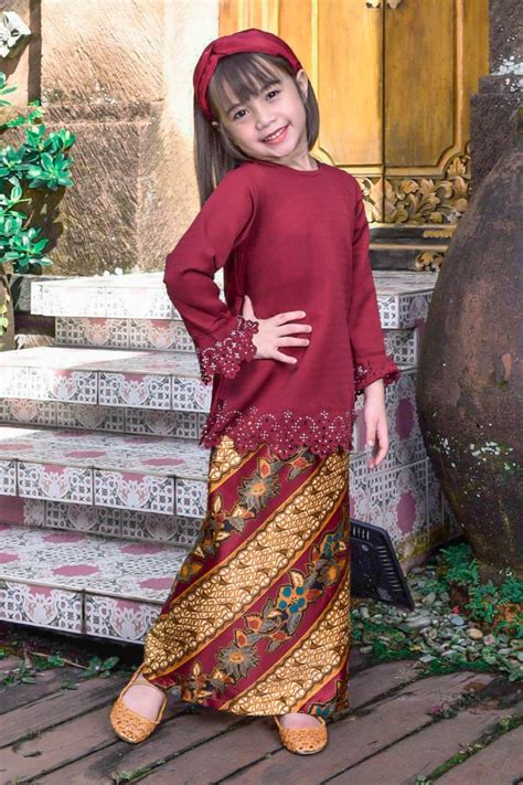 Fesyen Baju Kurung Batik Terengganu Kurung Moden Batik Sutera