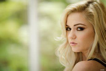 Naughty Blonde Masseuse Chloe Foster Serving A Huge Black Shaft Photos