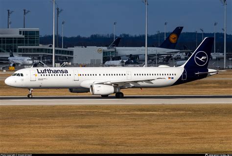 D AIDJ Lufthansa Airbus A321 231 Photo By Vincent Driesch ID 1608129