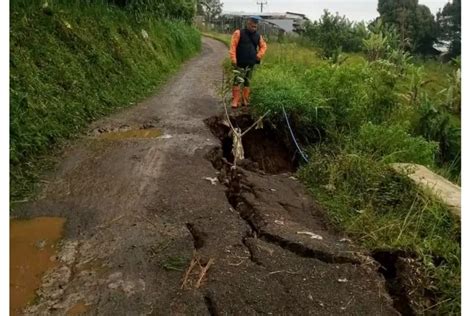 Cuaca Ekstrem 9 Kejadian Bencana Terjang Bandung Barat Ayo Bandung