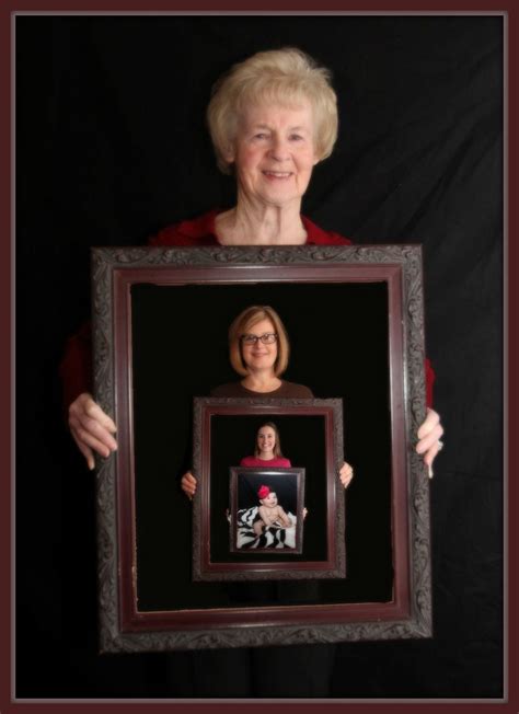 Four Generations Picture Frame Pose