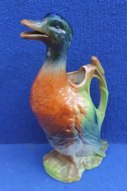 PICHET ANCIEN EN barbotine Saint Clément broc canard céramique vase EUR