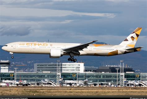 A Eth Etihad Airways Boeing Fx Er Photo By Sierra Aviation