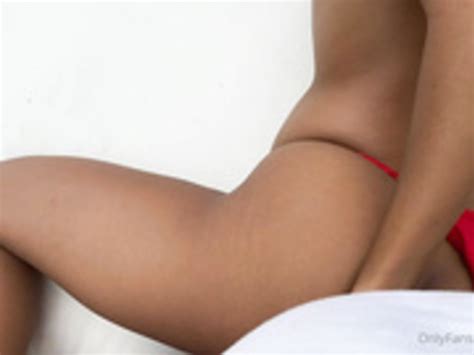 Erzabel OnlyFans Indonesian Model Creampie Anal