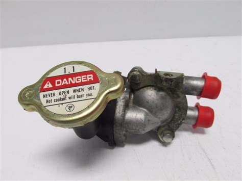 HONDA VT750 SHADOW C2 ACE 98 01 THERMOSTAT 19300 KE8 000 HOUSING