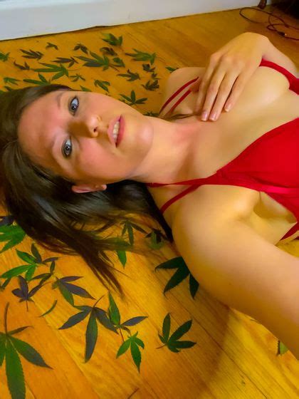 Best Hot Anuhea Onlyfans Accounts Fansmetrics