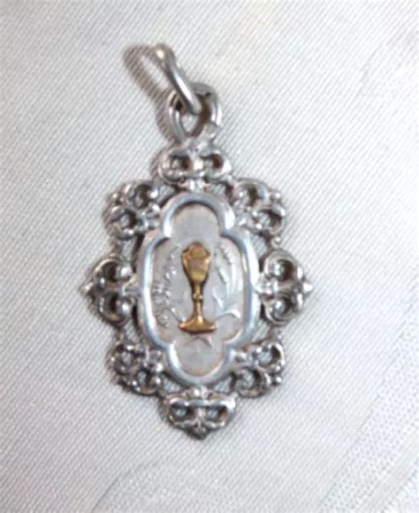 ANCIENNE BELLE MÉDAILLE Pendentif Religieuse XIX e en Argent et Or XIX