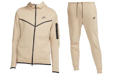 Nike Sportswear Tech Fleece Hoodie And Joggers Set Khaki Black Fw22 Cn