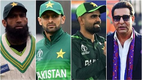 Wc Pakistan Team Shoaib Malik Asked Babar Azam To Leave Captaincy