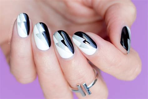 Easy Nail Designs Black And White Step By Step