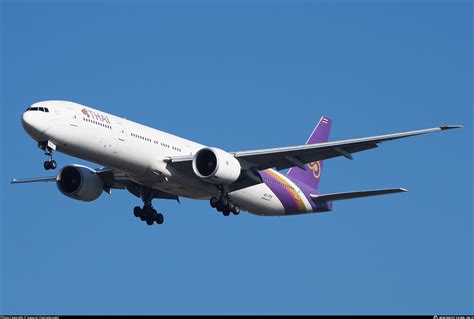 Hs Tkv Thai Airways International Boeing D Er Photo By Suparat